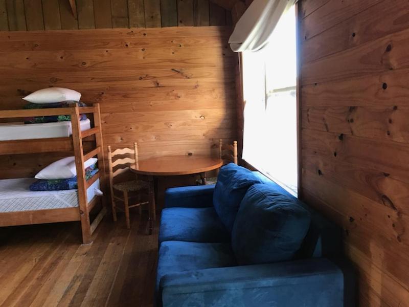 Somerset Beachside Cabin And Caravan Park Экстерьер фото